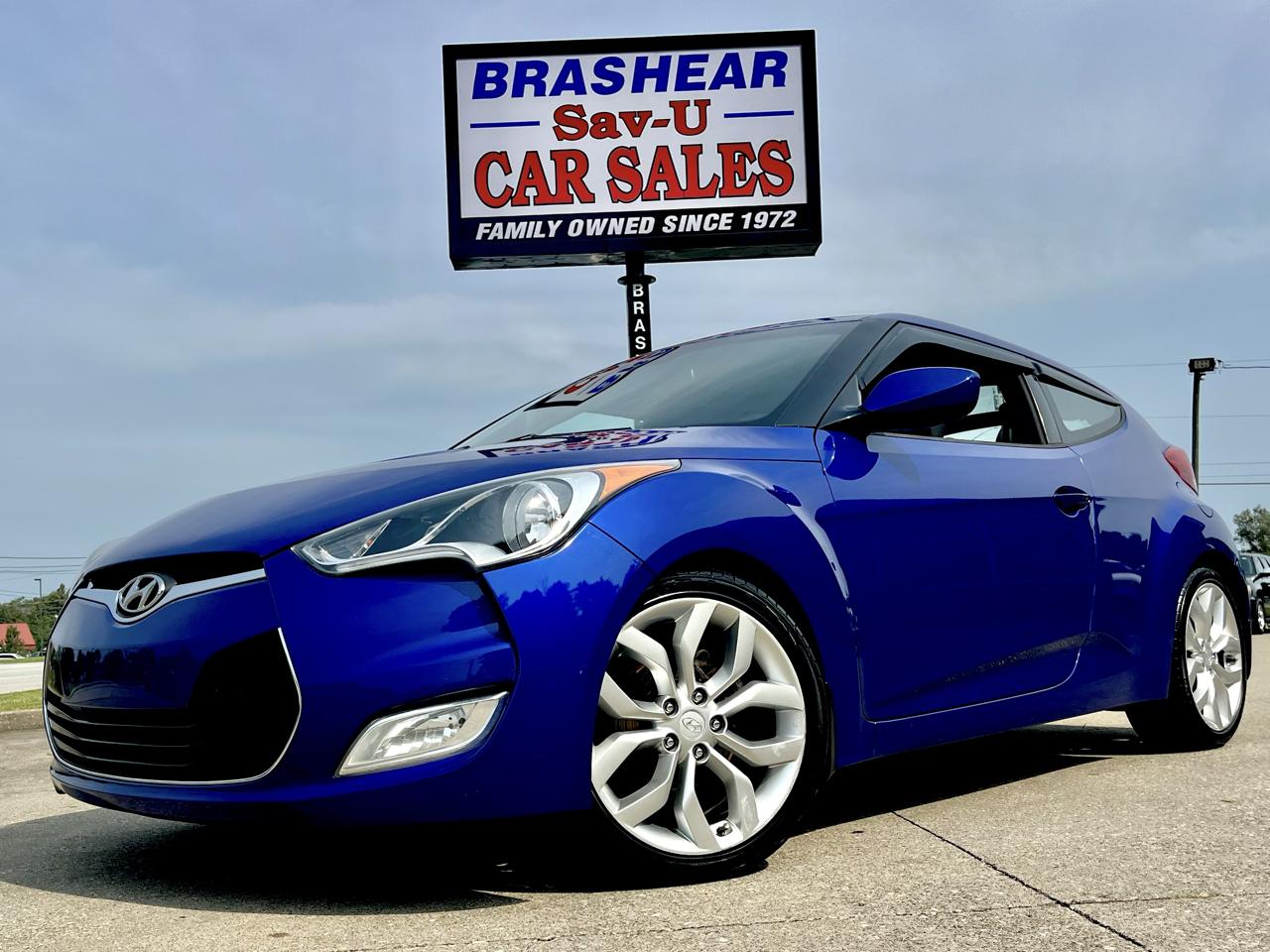 Hyundai Veloster 3dr Cpe Auto w/Gray Int 2012