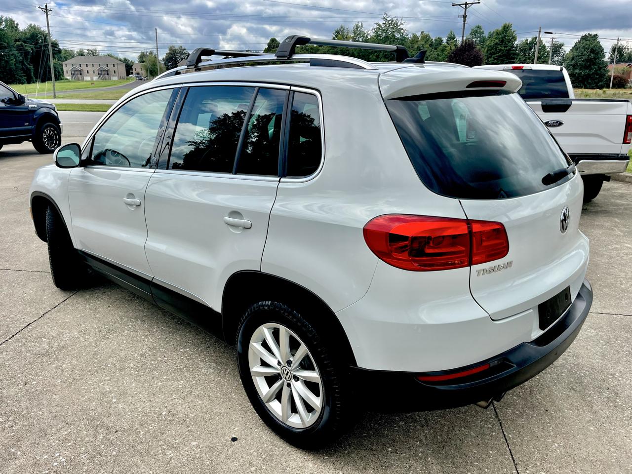 Volkswagen Tiguan 2.0T Wolfsburg Edition FWD 2017