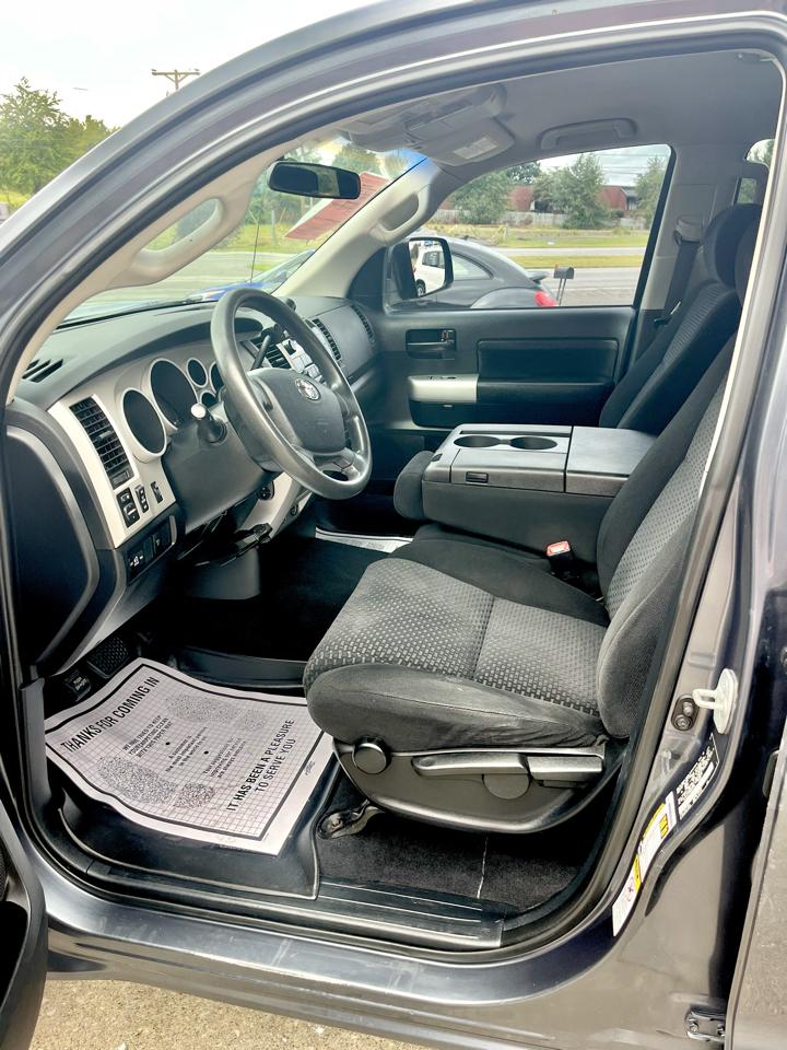 Toyota Tundra 4WD Truck Dbl 4.7L V8 5-Spd AT (Natl) 2008