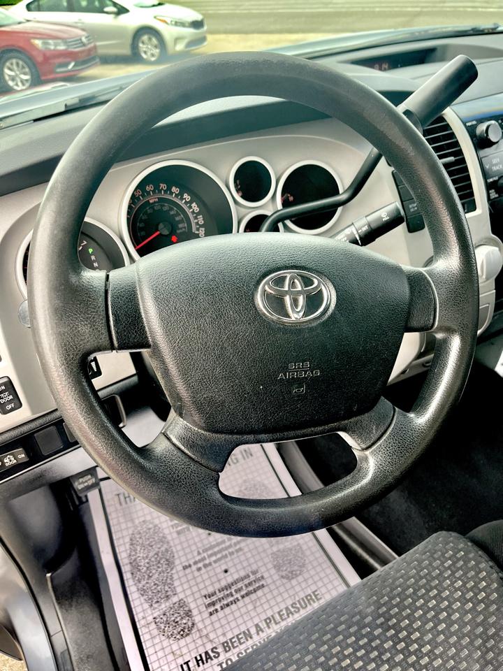 Toyota Tundra 4WD Truck Dbl 4.7L V8 5-Spd AT (Natl) 2008
