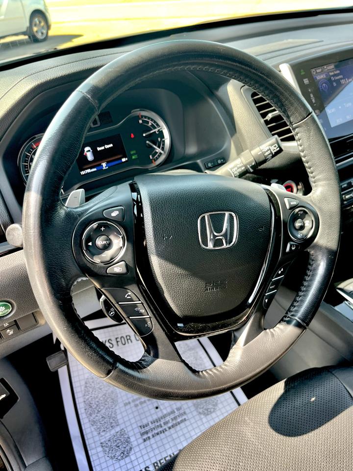 Honda Pilot AWD 4dr Elite w/RES & Navi 2016