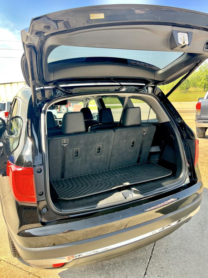 Honda Pilot AWD 4dr Elite w/RES & Navi 2016