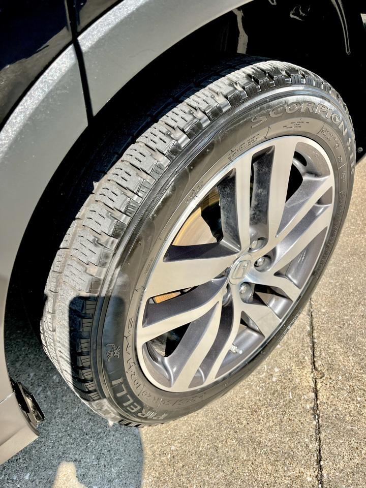 Honda Pilot AWD 4dr Elite w/RES & Navi 2016