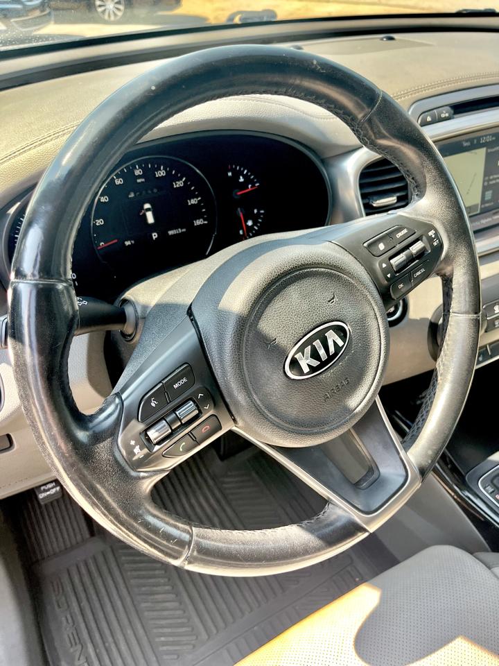 Kia Sorento AWD 4dr 3.3L SX 2016