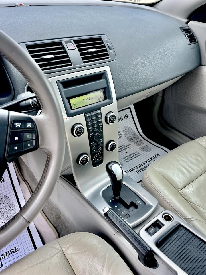 Volvo C70 2dr Conv Man 2009