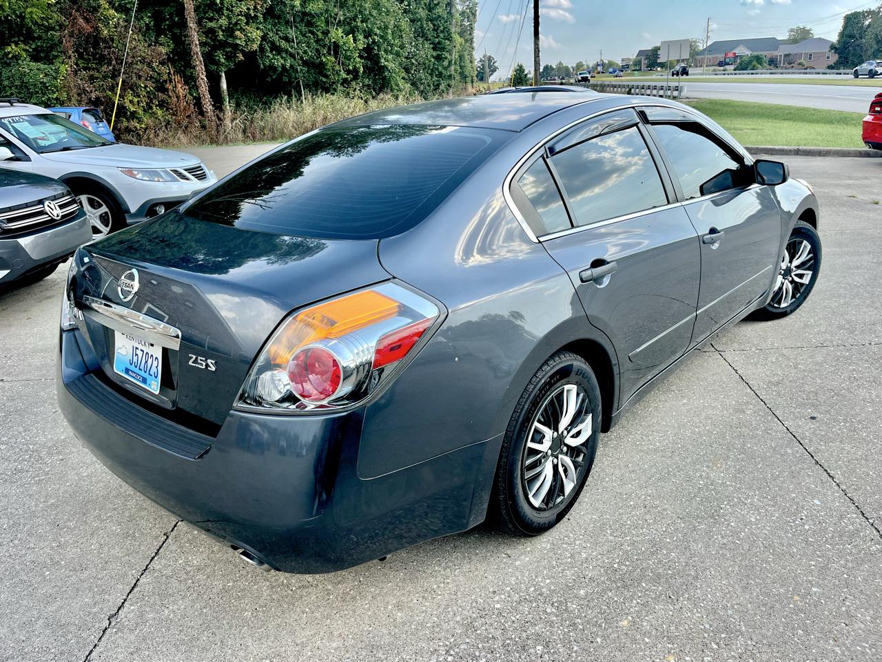Nissan Altima 4dr Sdn I4 CVT 2.5 S 2012