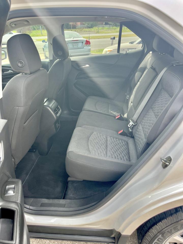 Chevrolet Equinox FWD 4dr LT w/1LT 2021