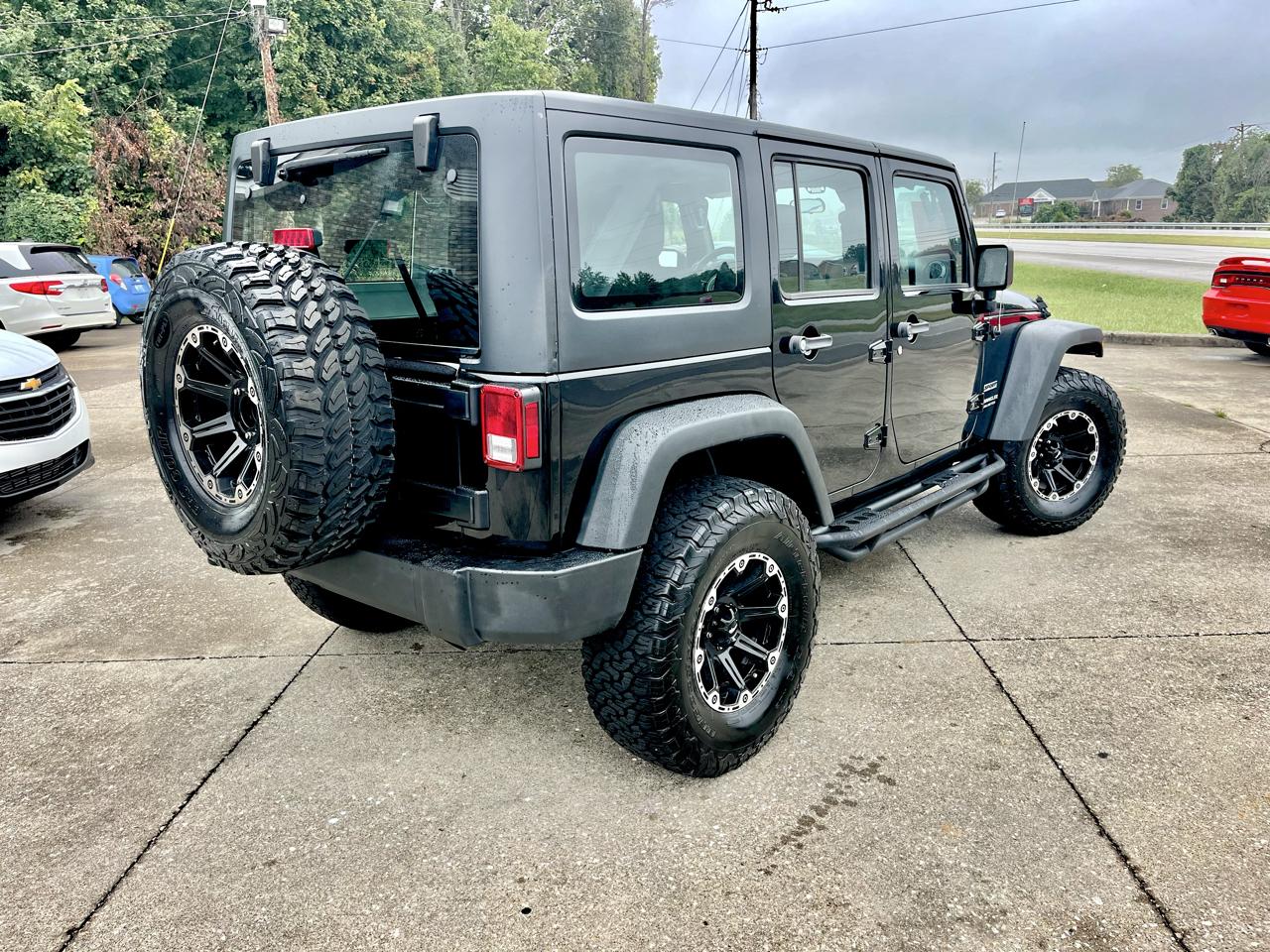 Jeep Wrangler Unlimited 4WD 4dr Sport 2016