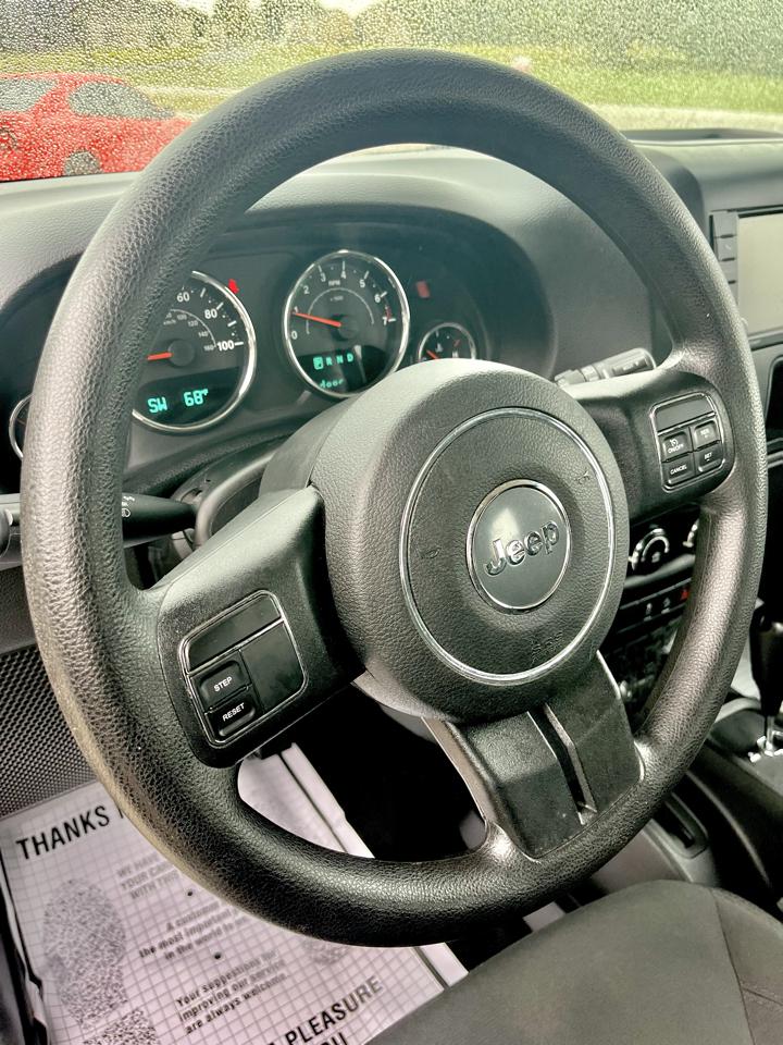 Jeep Wrangler Unlimited 4WD 4dr Sport 2016