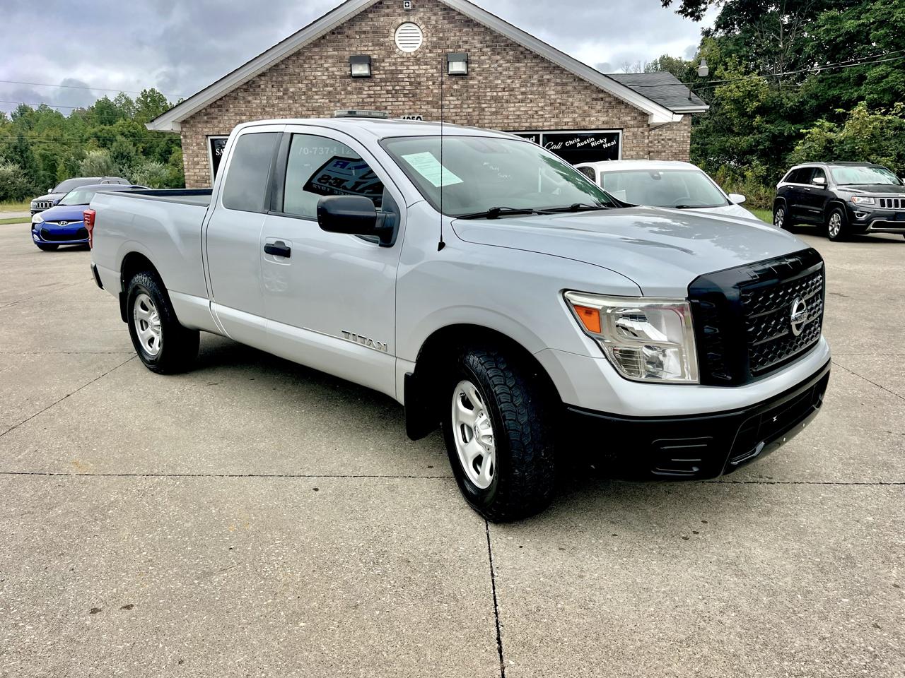 Nissan Titan 4x4 King Cab S 2017