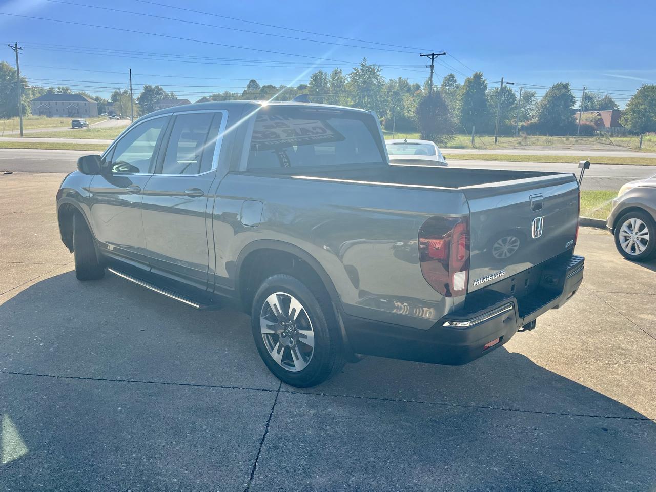 Honda Ridgeline RTL-T 4x4 Crew Cab 5.3' Bed 2017