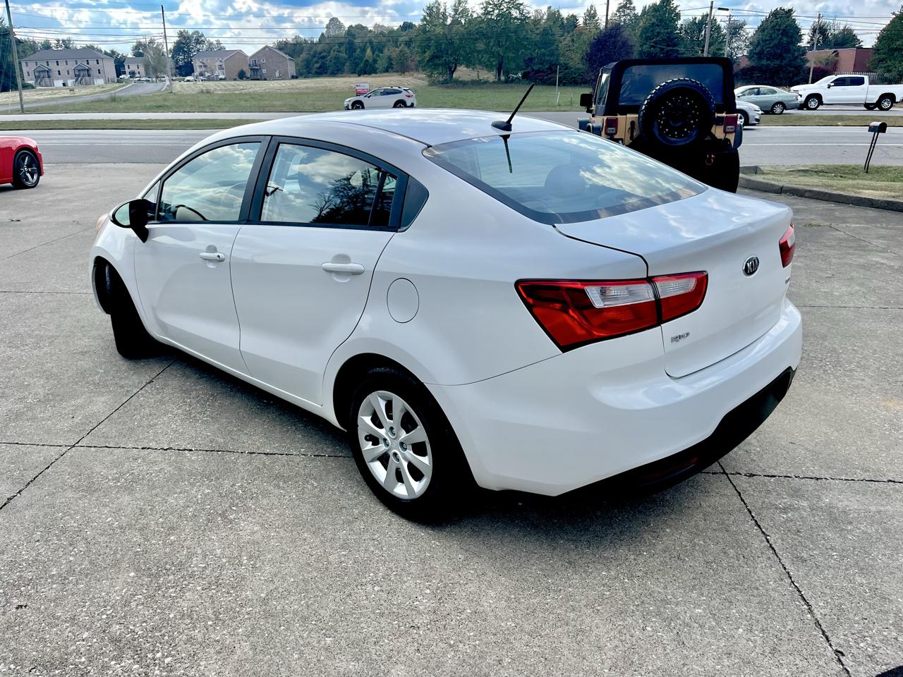 Kia Rio 4dr Sdn Auto LX 2015