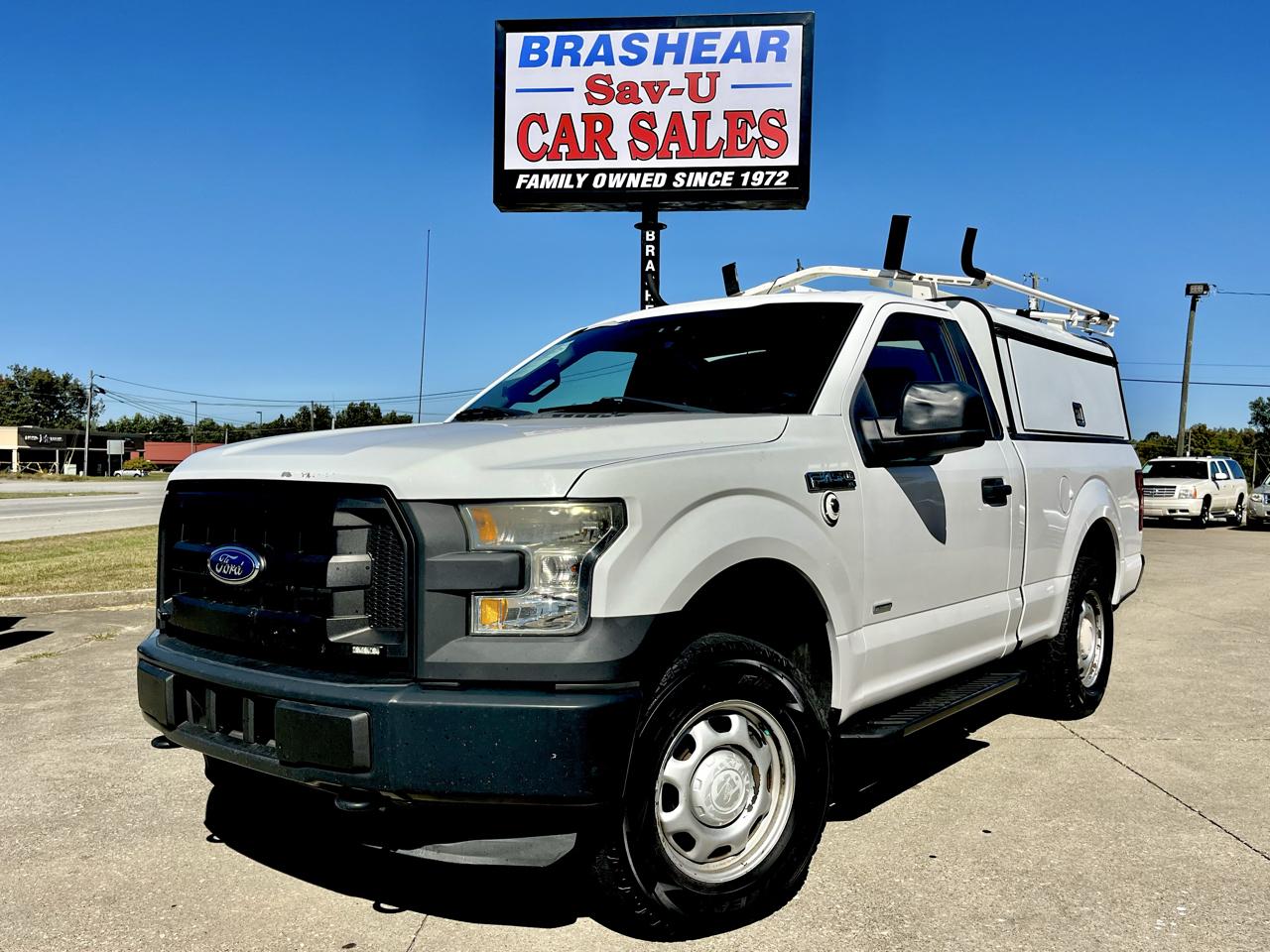 Ford F-150 4WD Reg Cab 141" XLT 2015