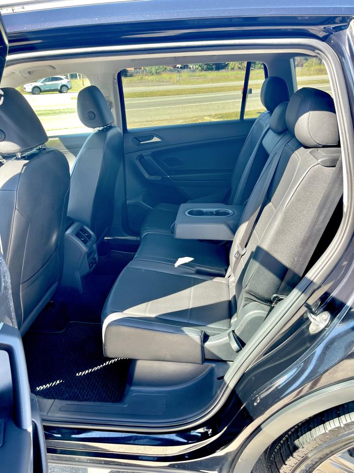 Volkswagen Tiguan 2.0T SE R-Line Black FWD 2020