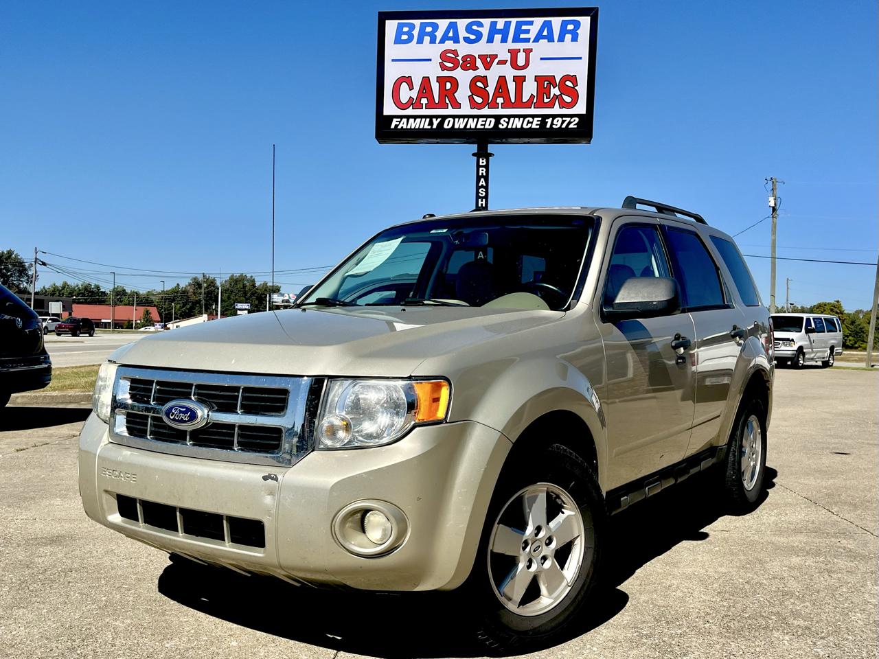 Ford Escape FWD 4dr XLT 2010