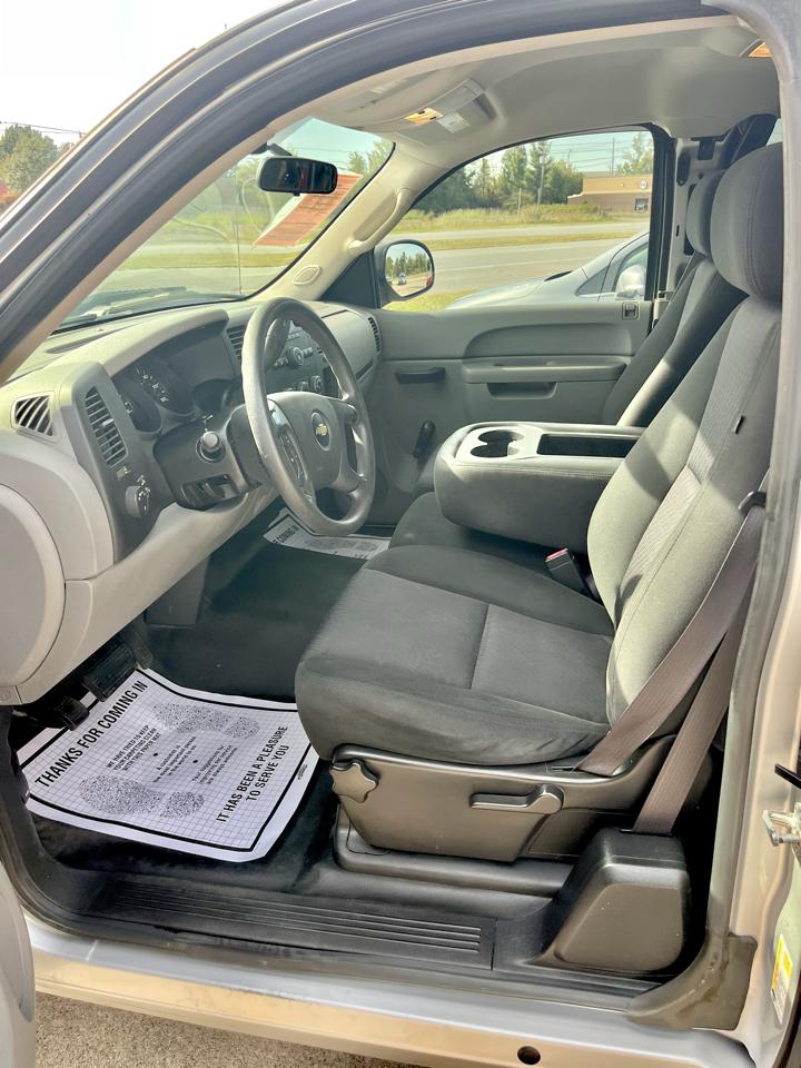 Chevrolet Silverado 1500 2WD Ext Cab 143.5" Work Truck 2012