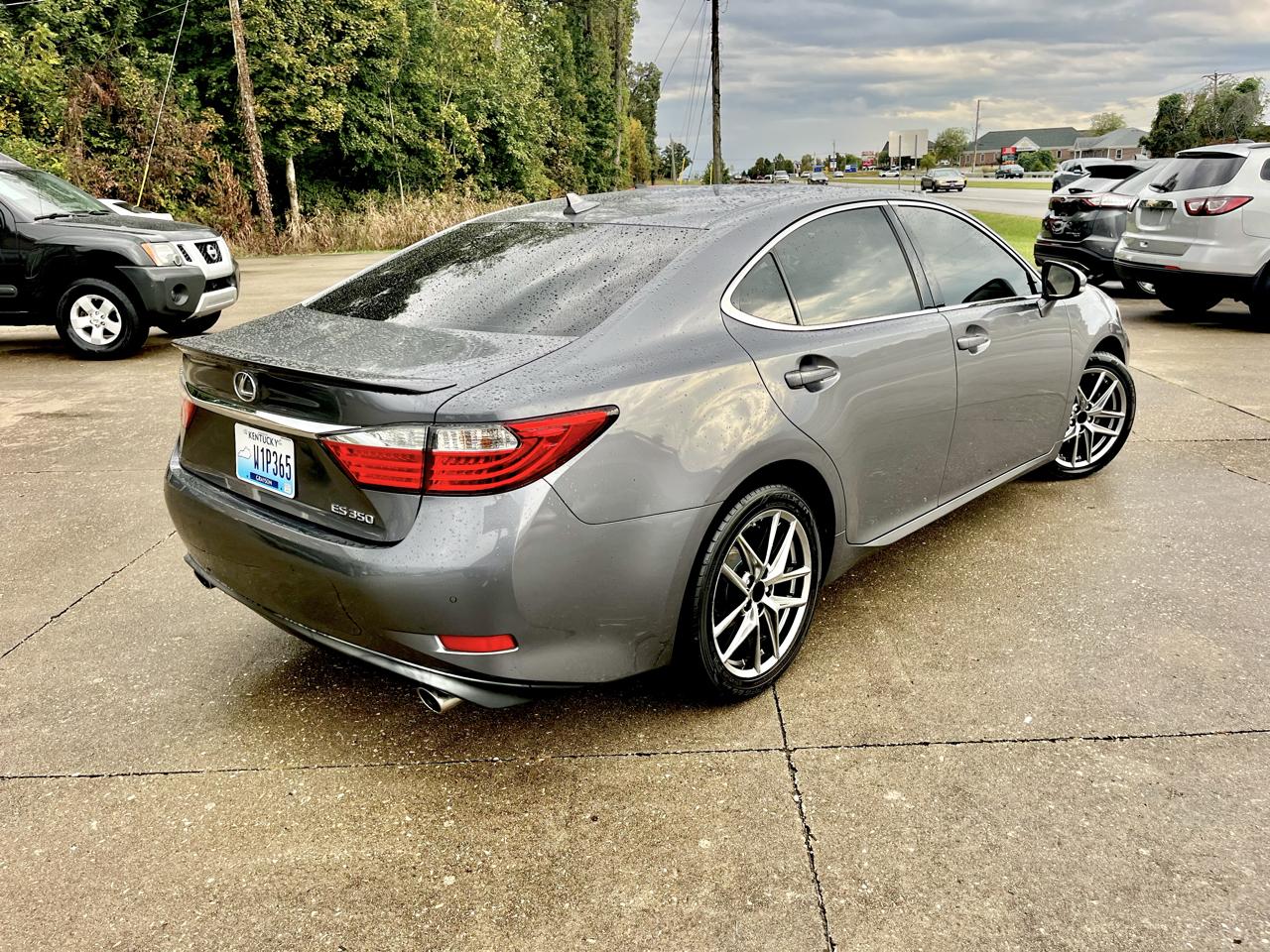 Lexus ES 350 4dr Sdn 2013