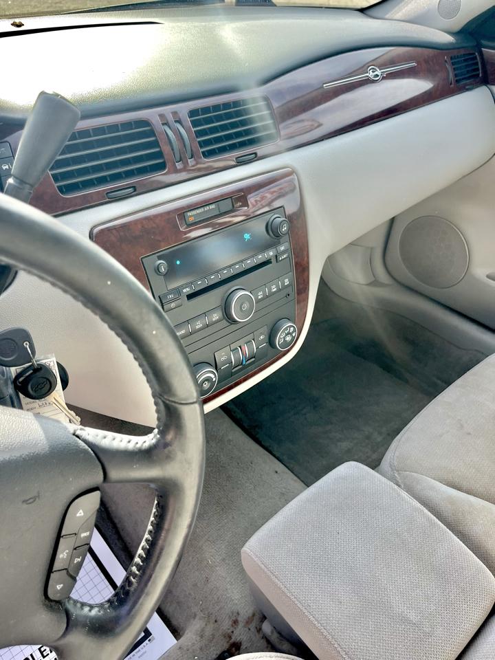 Chevrolet Impala 4dr Sdn 3.5L LT 2007