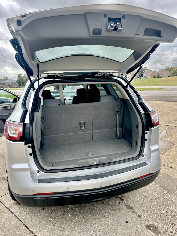 Chevrolet Traverse FWD 4dr LT w/2LT 2017