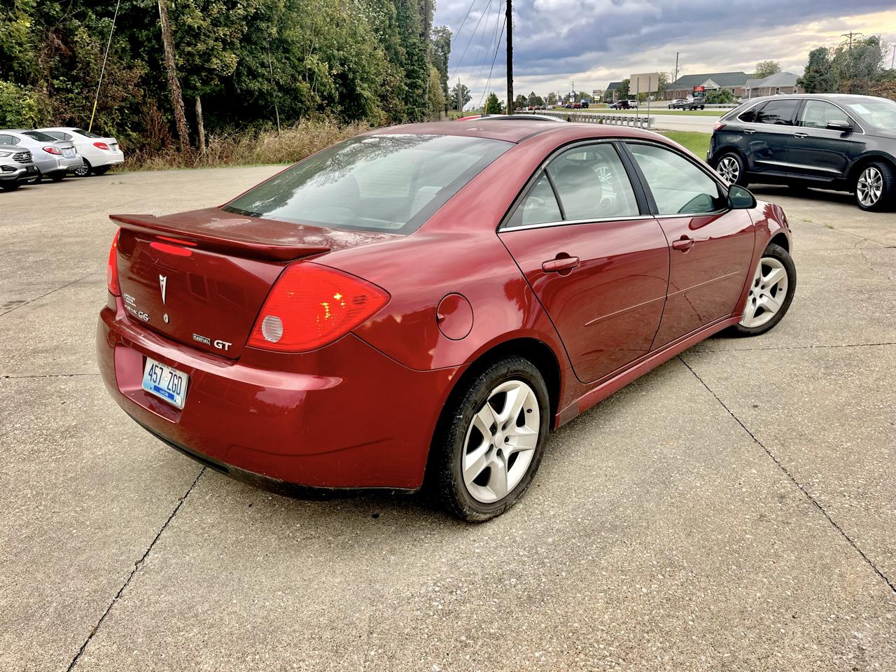 Pontiac G6 4dr Sdn w/1SF 2010