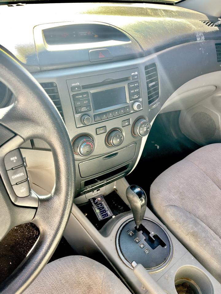 Kia Optima 4dr Sdn I4 Auto LX 2010