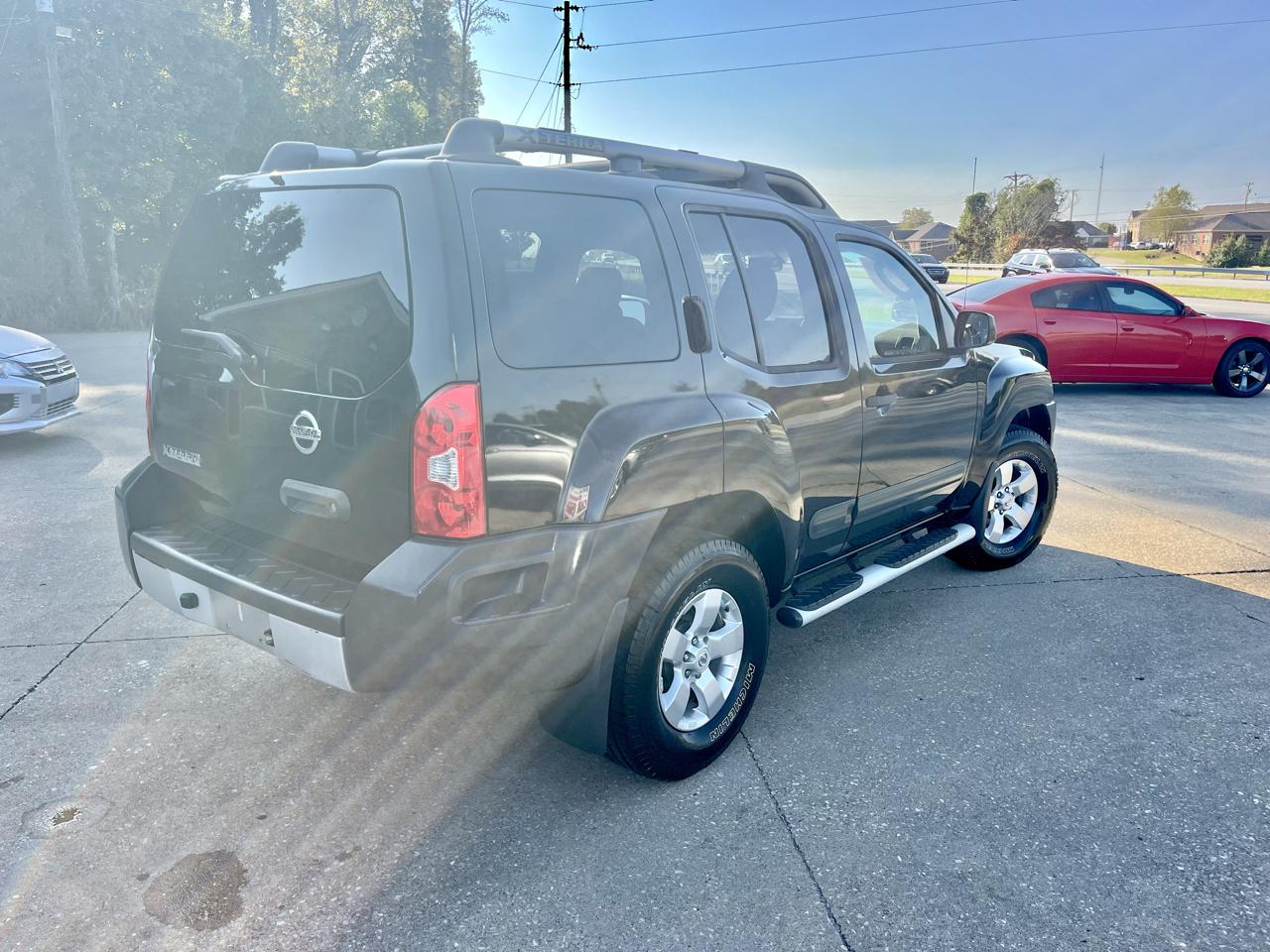 Nissan Xterra 4WD 4dr Auto S 2011