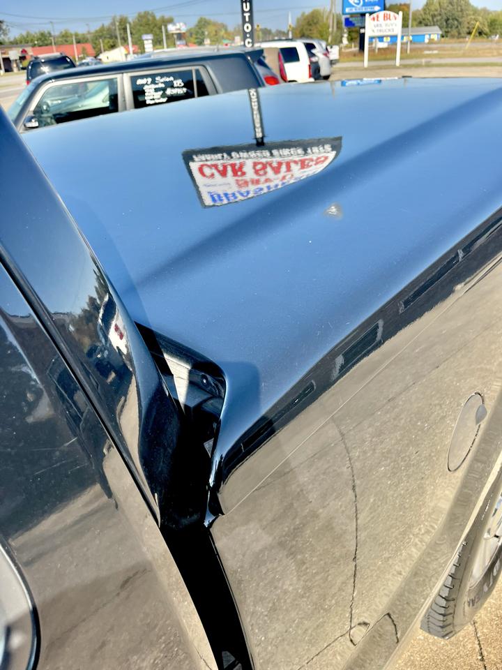 Ford F-150 Reg Cab 126" XLT 2005