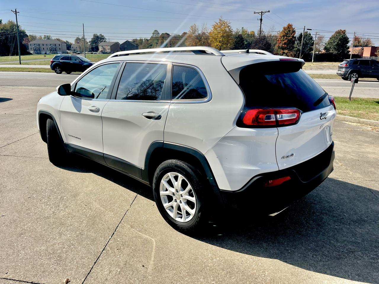 Jeep Cherokee 4WD 4dr Latitude 2015