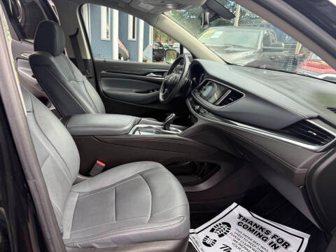 Buick Enclave AWD 4dr Essence 2020 Buick Enclave AWD 4dr Essence 2020