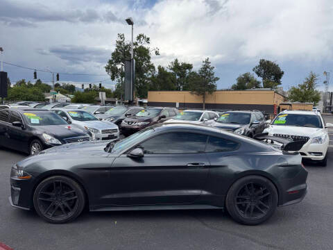 Ford Mustang EcoBoost Fastback 2018 Ford Mustang EcoBoost Fastback 2018