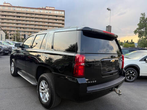 Chevrolet Tahoe 4WD 4dr LT 2018