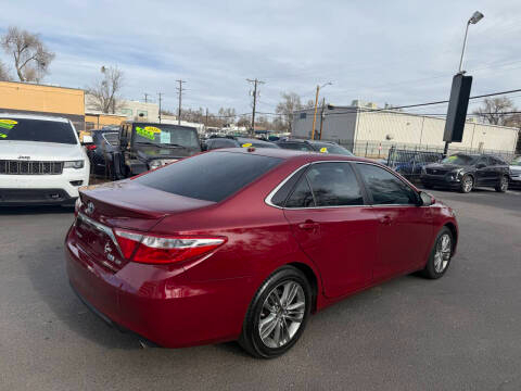 Toyota Camry Hybrid 4dr Sdn XLE (Natl) 2015