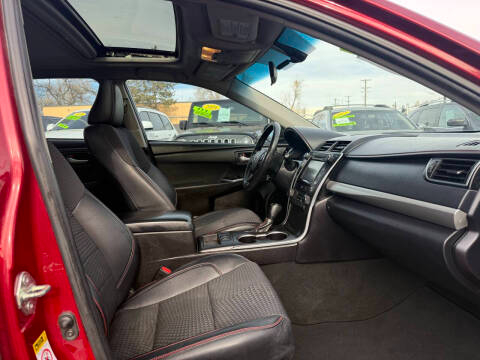 Toyota Camry Hybrid 4dr Sdn XLE (Natl) 2015