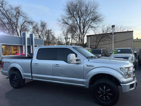 Ford F-150 4WD SuperCrew 157" Lariat w/HD Payload Pkg 2015