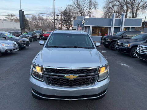 Chevrolet Tahoe 4WD 4dr LT 2017