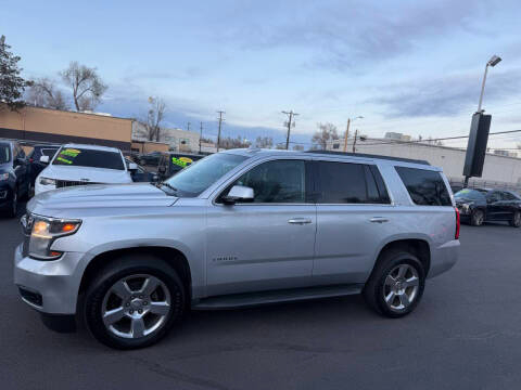 Chevrolet Tahoe 4WD 4dr LT 2017