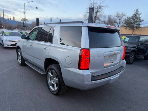 Chevrolet Tahoe 4WD 4dr LT 2017