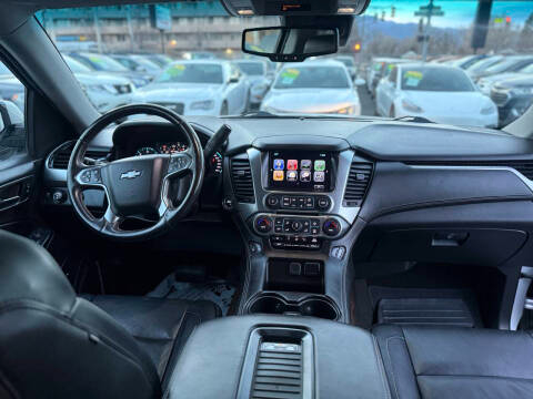 Chevrolet Tahoe 4WD 4dr LT 2017