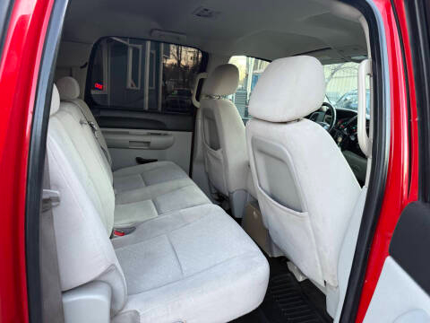 Chevrolet Silverado 1500 4WD Crew Cab 143.5" LT w/1LT 2008