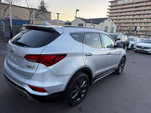 Hyundai Santa Fe Sport 2.0T Ultimate Auto AWD 2017
