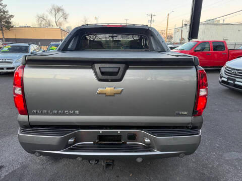 Chevrolet Avalanche 4WD Crew Cab 130" LTZ 2007