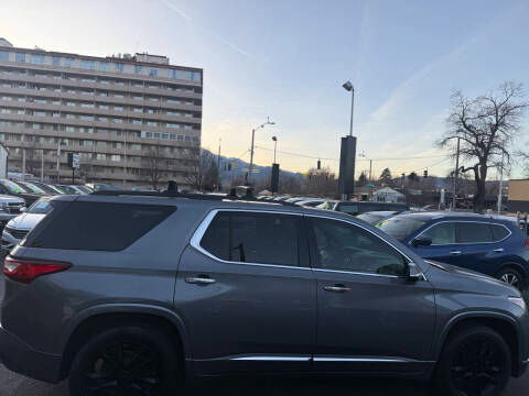 Chevrolet Traverse AWD 4dr High Country w/2LZ 2019