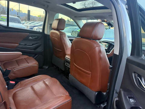 Chevrolet Traverse AWD 4dr High Country w/2LZ 2019