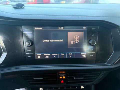 Volkswagen Jetta SEL Premium Auto w/CWP/ULEV 2019