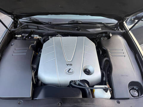 Lexus GS 350 4dr Sdn AWD 2010