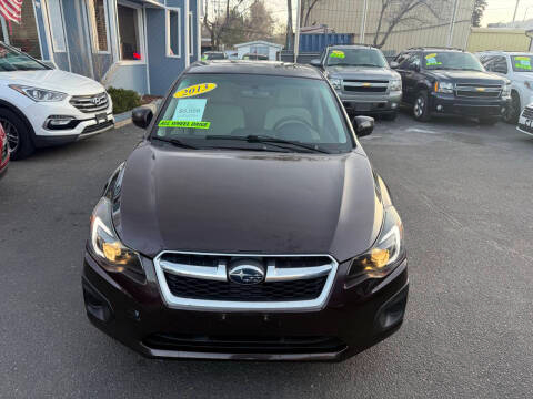 Subaru Impreza Wagon 5dr Auto 2.0i Premium 2013
