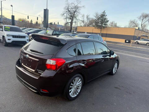 Subaru Impreza Wagon 5dr Auto 2.0i Premium 2013