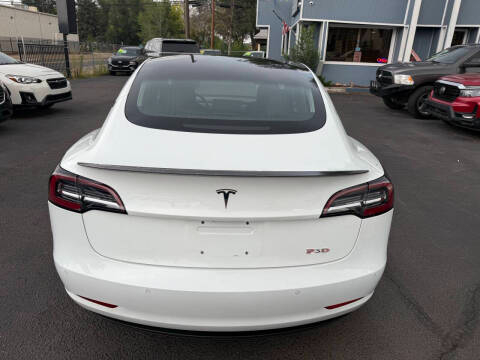 Tesla Model 3 Long Range Battery AWD 2018