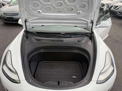 Tesla Model 3 Long Range Battery AWD 2018