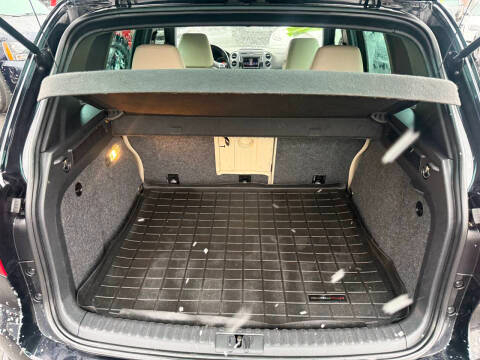 Volkswagen Tiguan 4MOTION 4dr Auto R-Line 2016